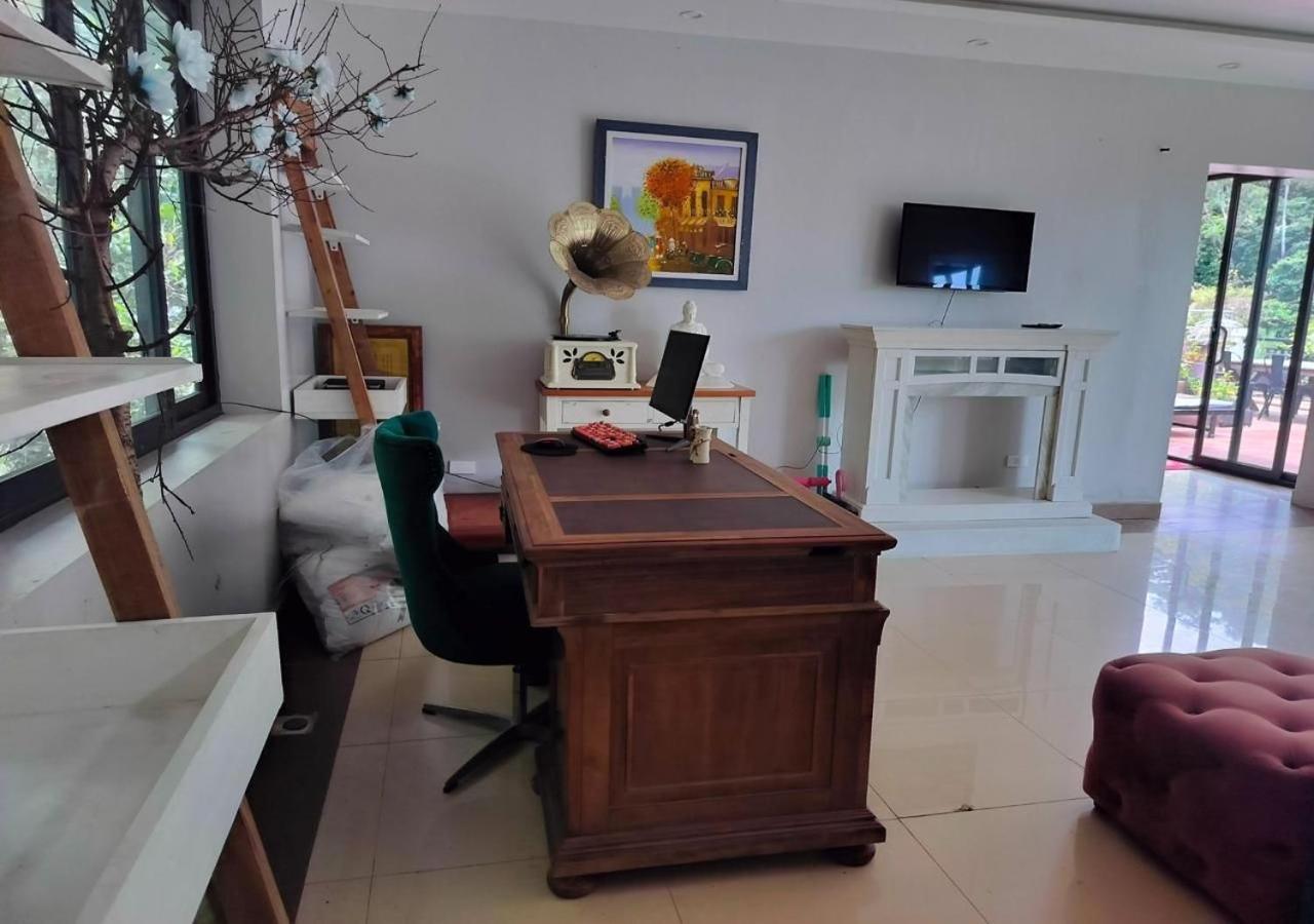 Catba Backpackers Hostel & Pool Bar Chan Chau Dış mekan fotoğraf
