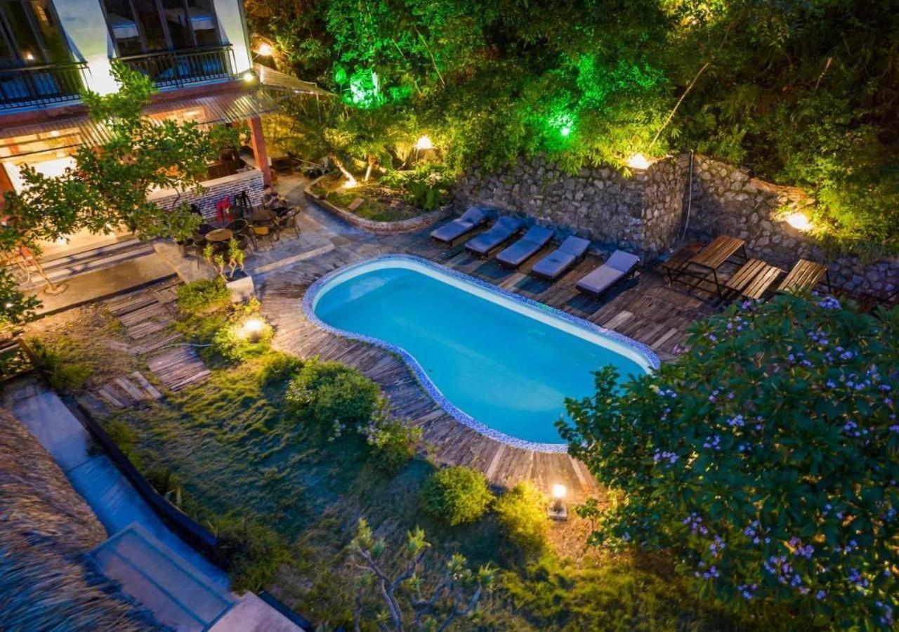 Catba Backpackers Hostel & Pool Bar Chan Chau Dış mekan fotoğraf