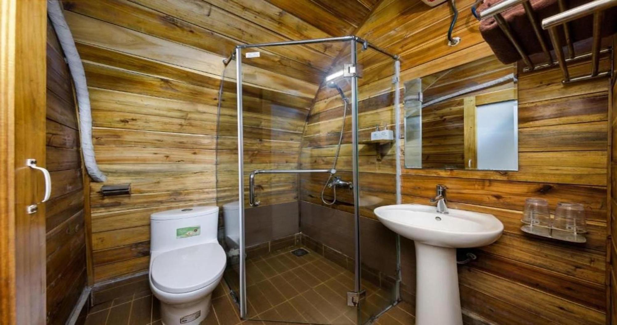 Catba Backpackers Hostel & Pool Bar Chan Chau Dış mekan fotoğraf